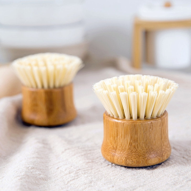 Bamboo handle round head cleaning brush